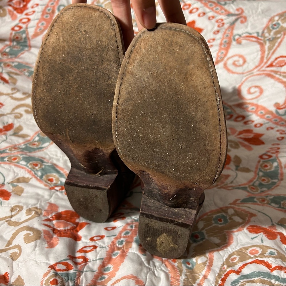 Tooled western cowgirl boots - Picture 7 of 7